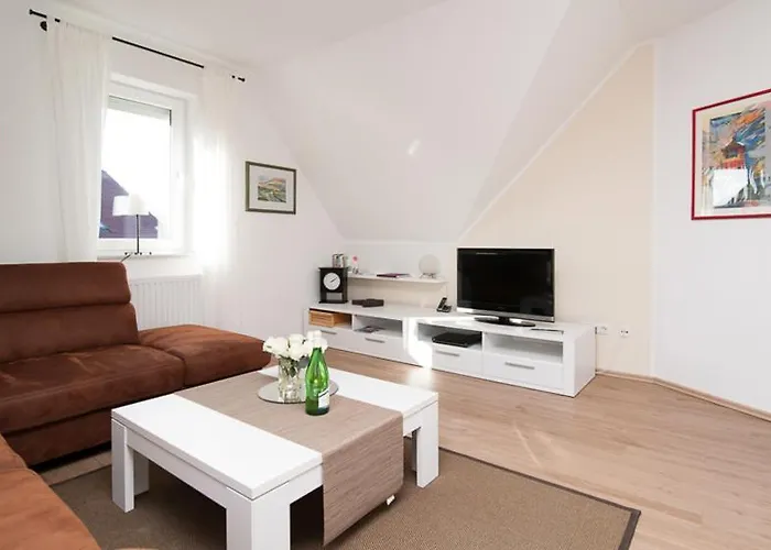 Kiebitznest Krummhörn